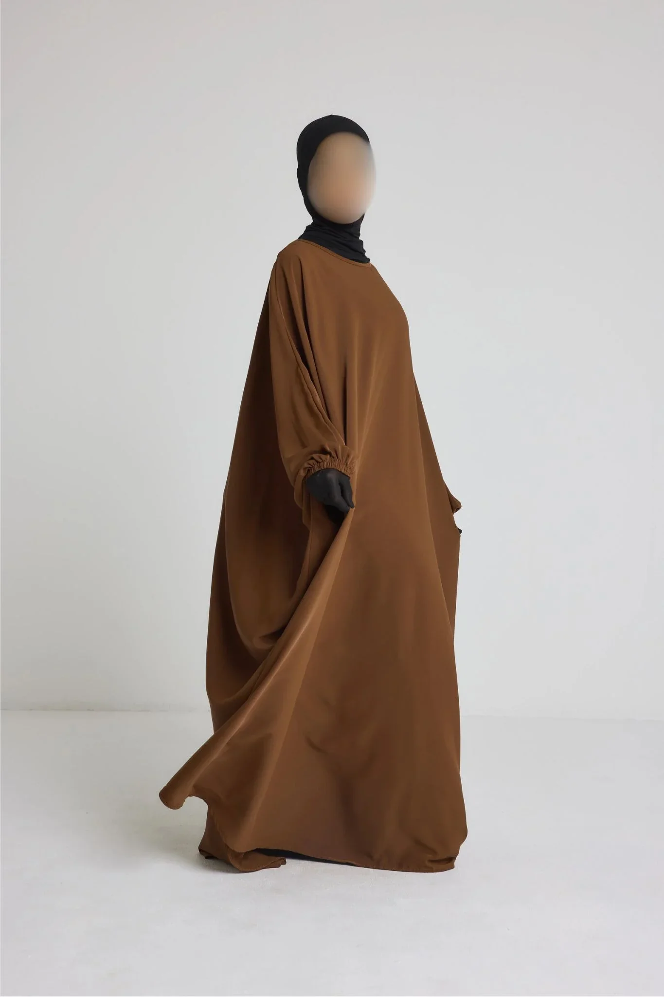 Robe Syhem - large et manche serrée - Image 5